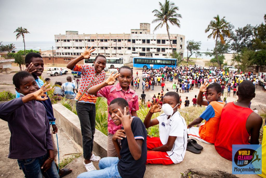 World CleanUp Day en Praia de Xai-Xai, Mozambique