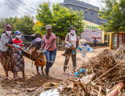 Acción comunitaria por las inundaciones
