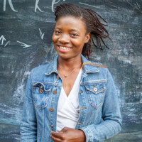 NÉLIA CHIHUNZO