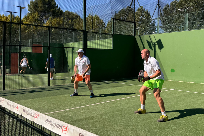 Diversión en familia y deporte - I Torneo de Pádel de Khanimambo