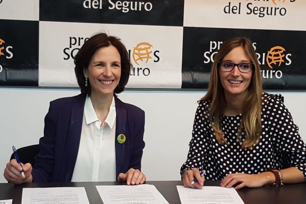 Entrega de Premio a Fundación Khanimambo